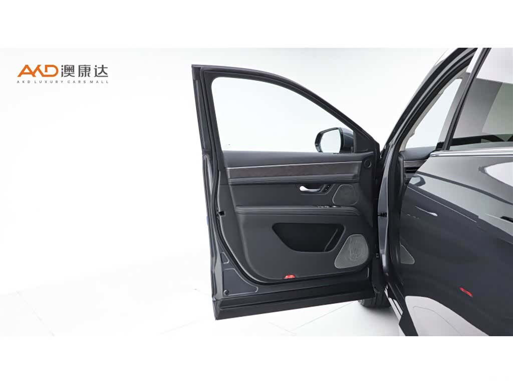 AITO M7, 2023 11