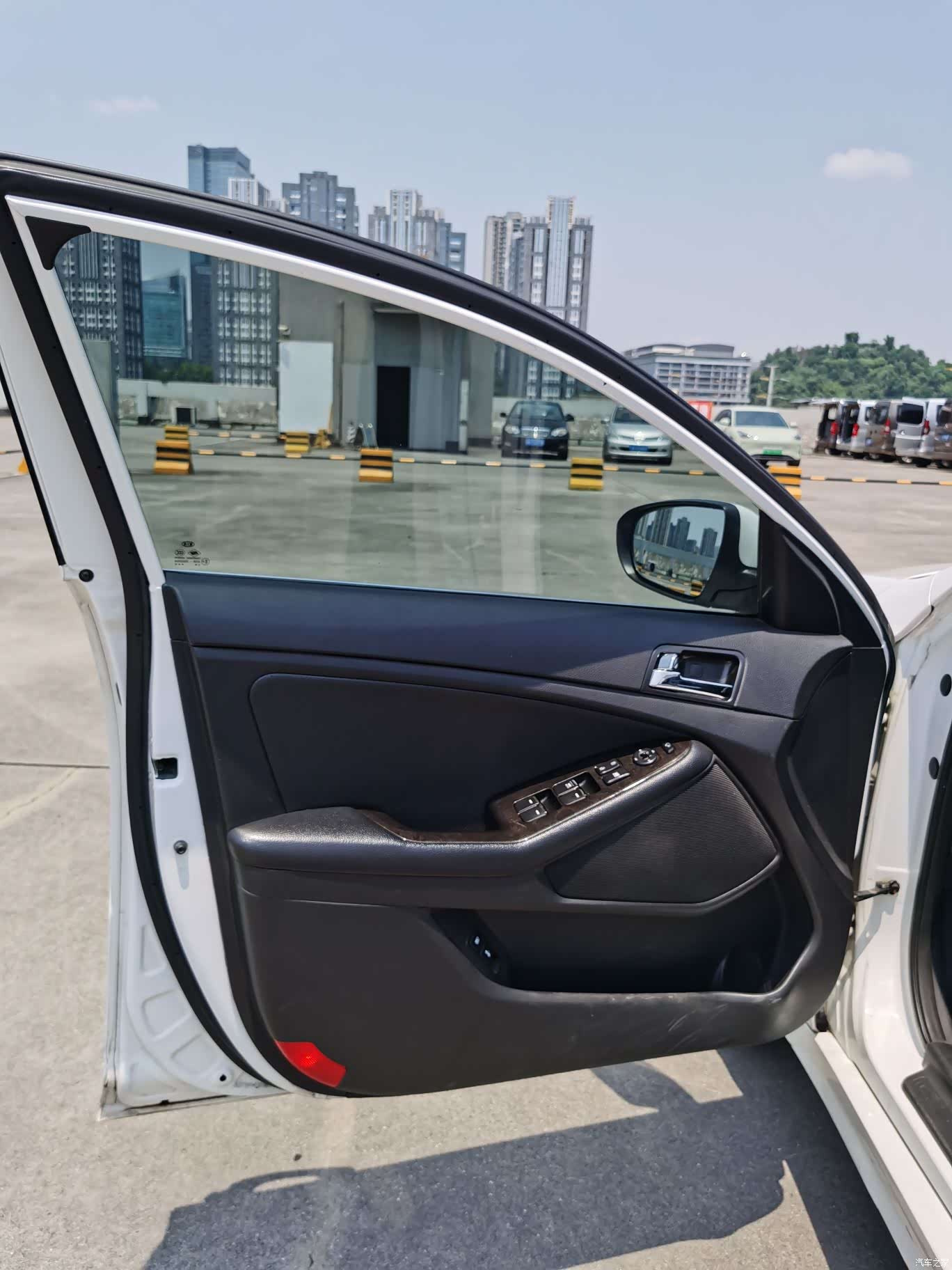 Kia K5, 2013 9