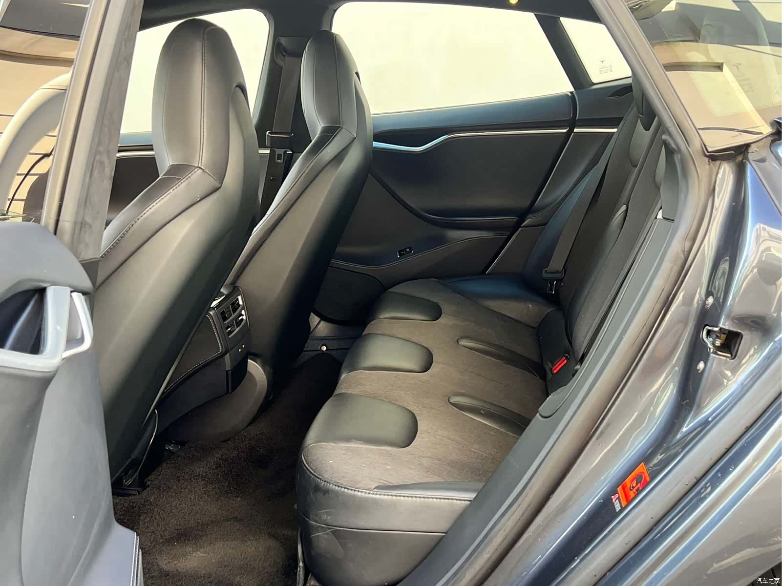 Tesla Model S, 2017 13