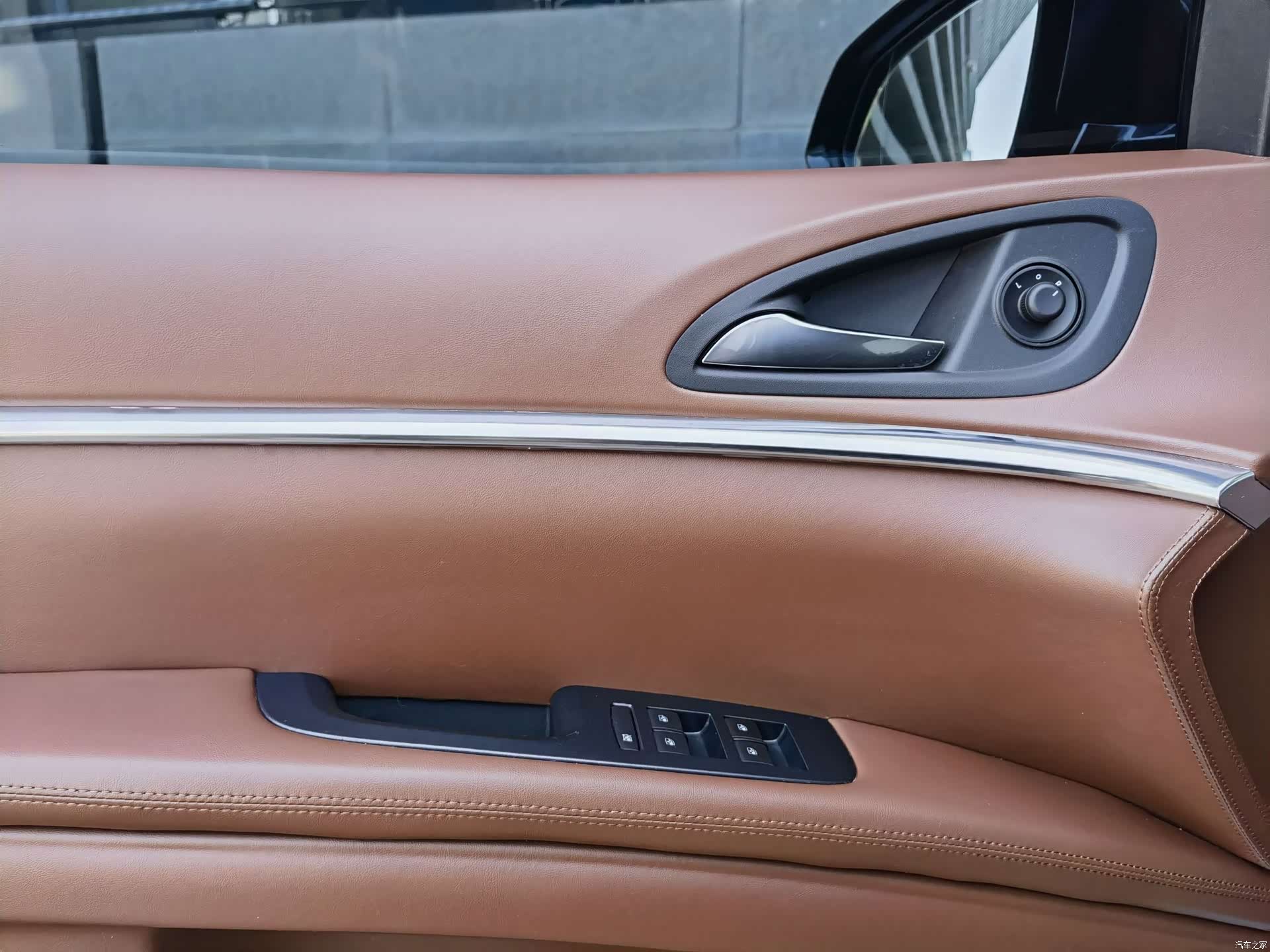 Buick GL8, 2023 9