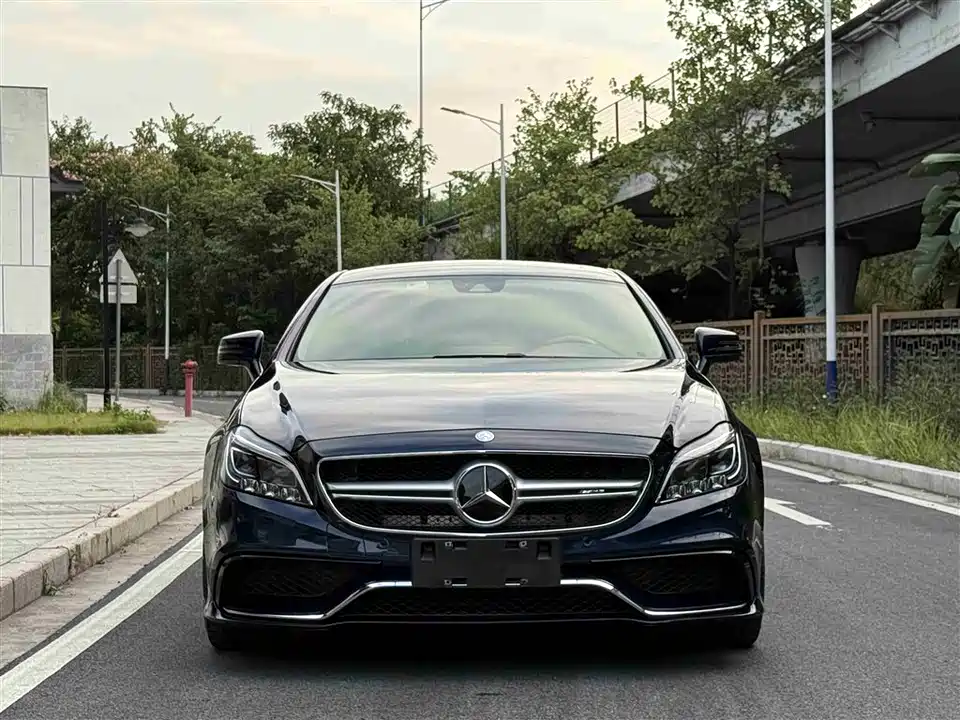 Mercedes-Benz CLS