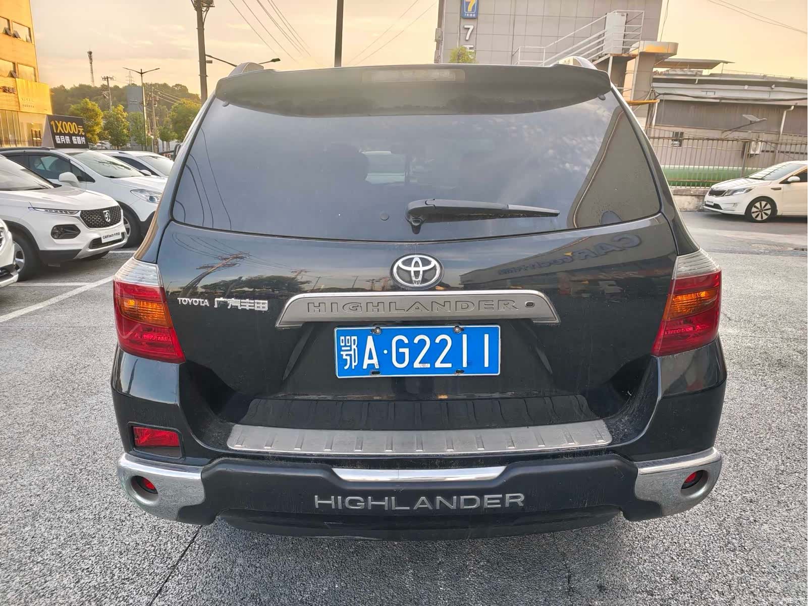 Toyota Highlander, 2010 все фото