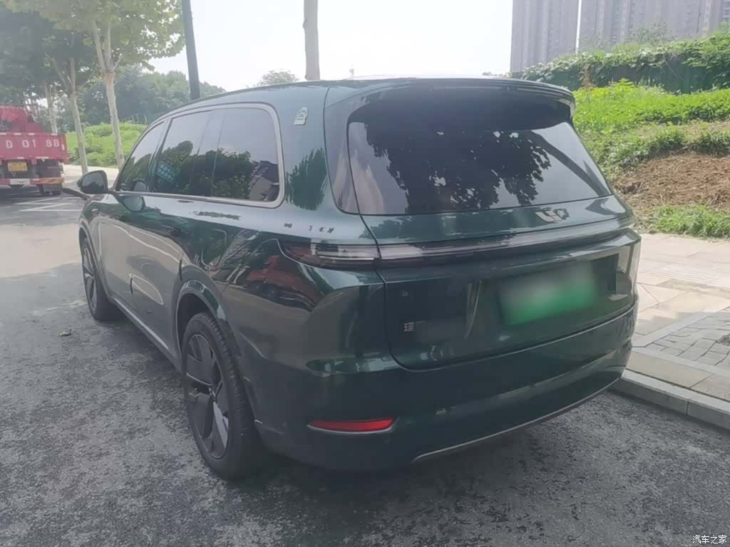Li Auto L9, 2025 все фото