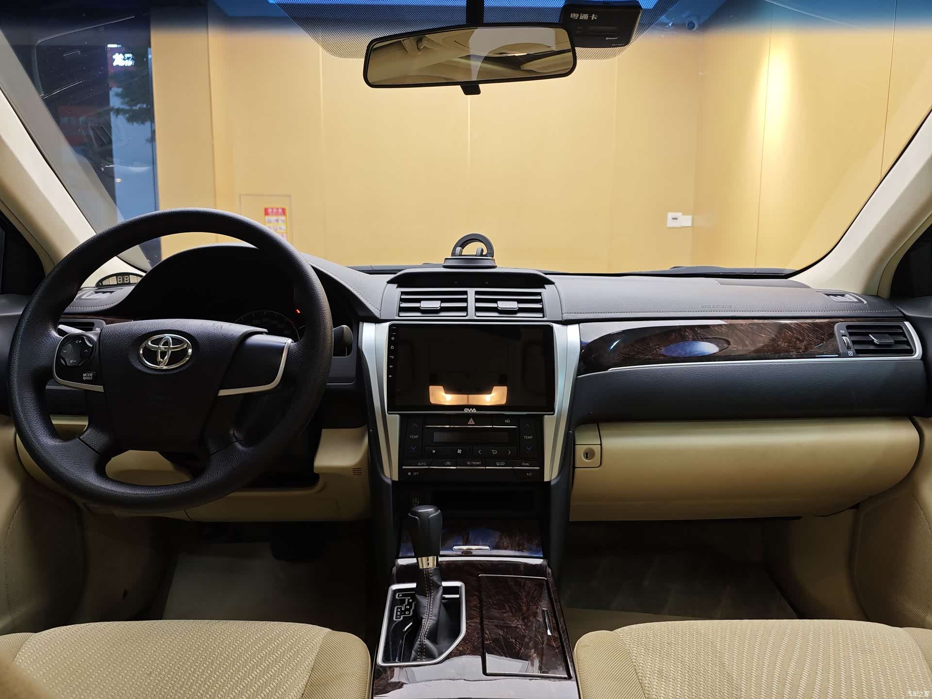 Toyota Camry, 2016 20