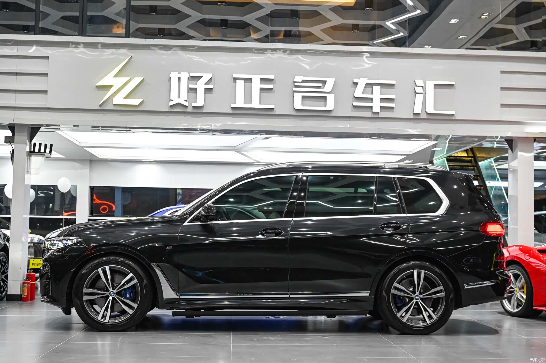 BMW X7, 2022 все фото