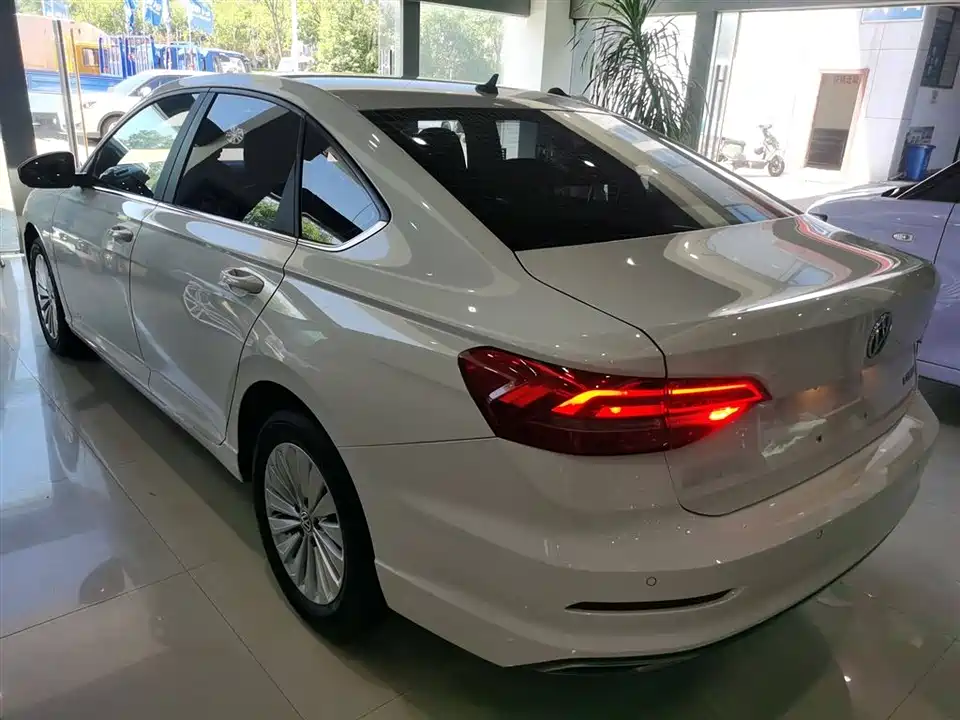 Volkswagen Lavida