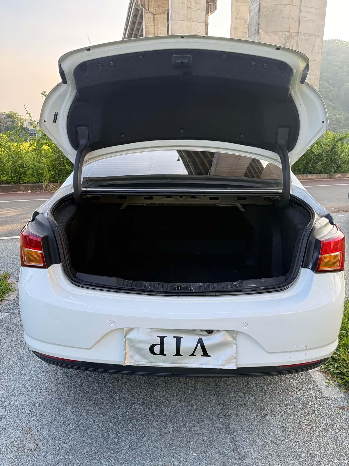Buick Verano, 2018 11