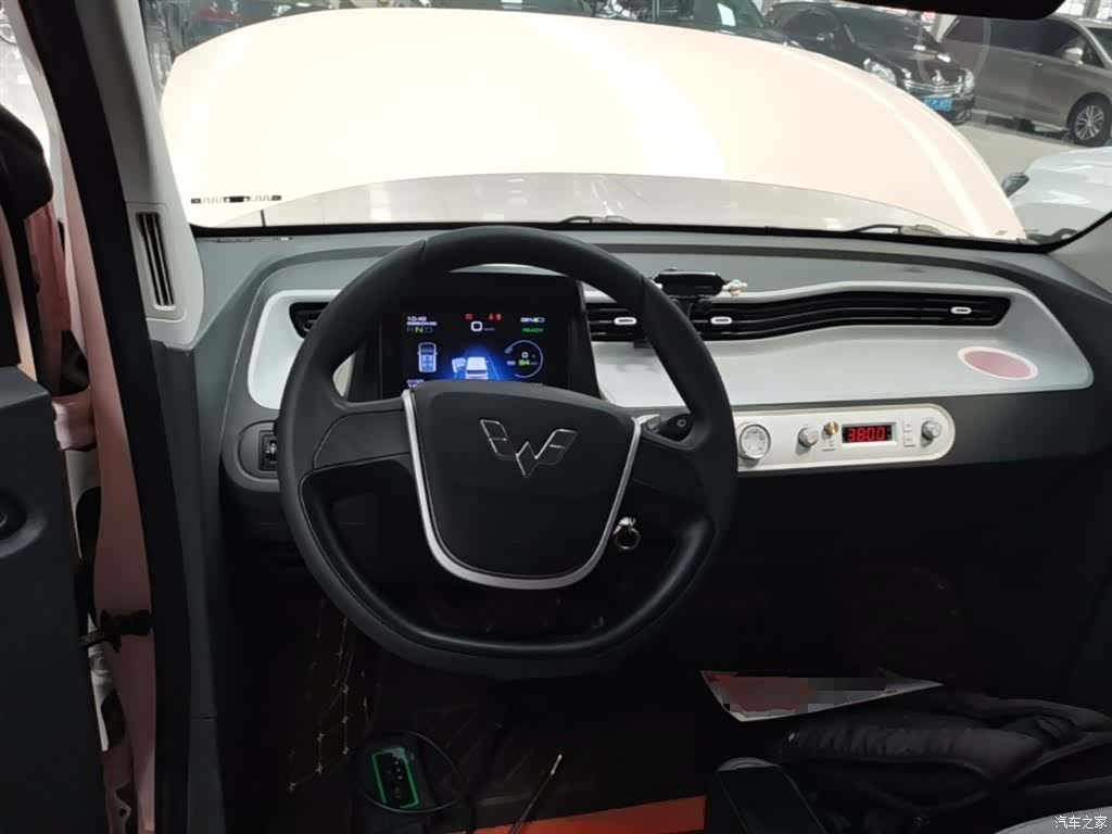 Wuling MINIEV, 2024 10