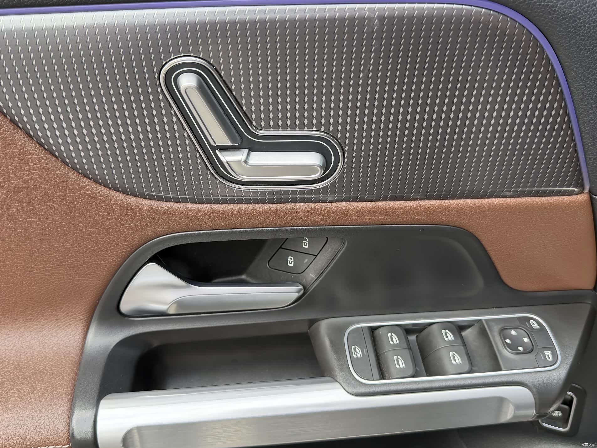 Mercedes-Benz GLB, 2022 12