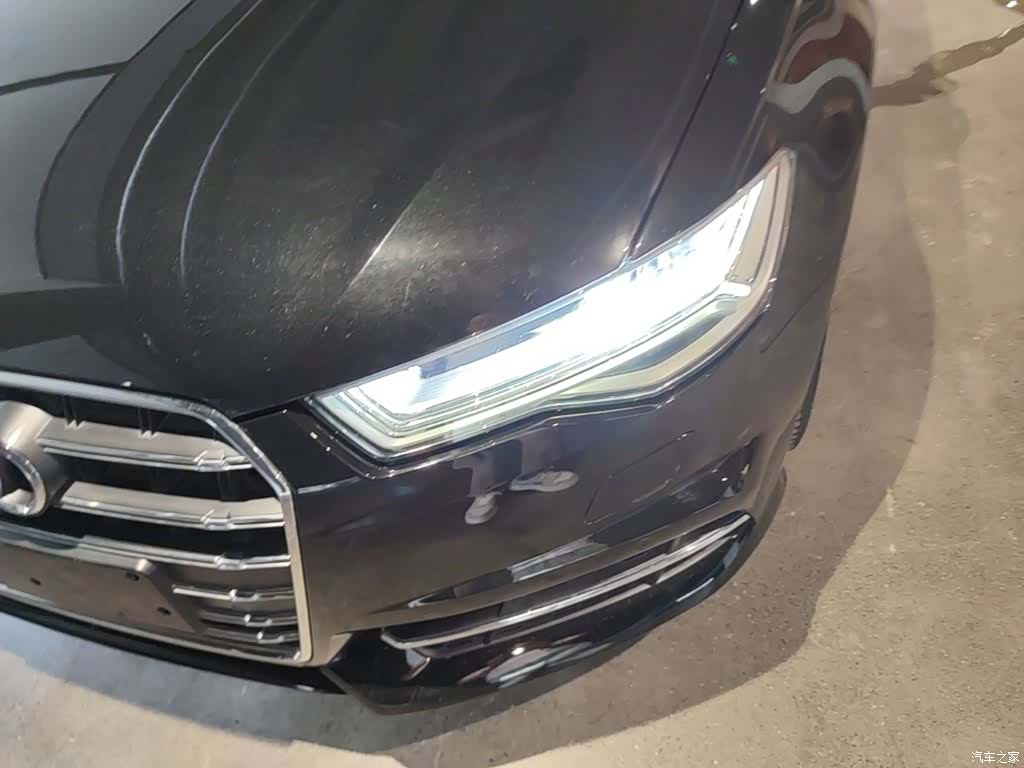 Audi A6L, 2018 24