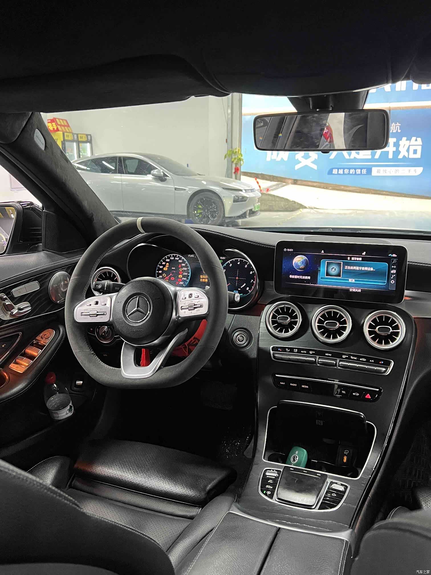 Mercedes-Benz C-Class, 2019 3