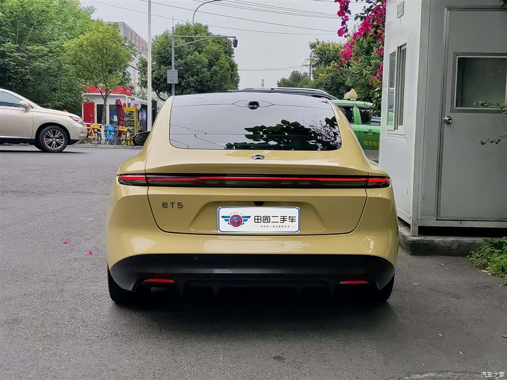 NIO ET5, 2023 все фото