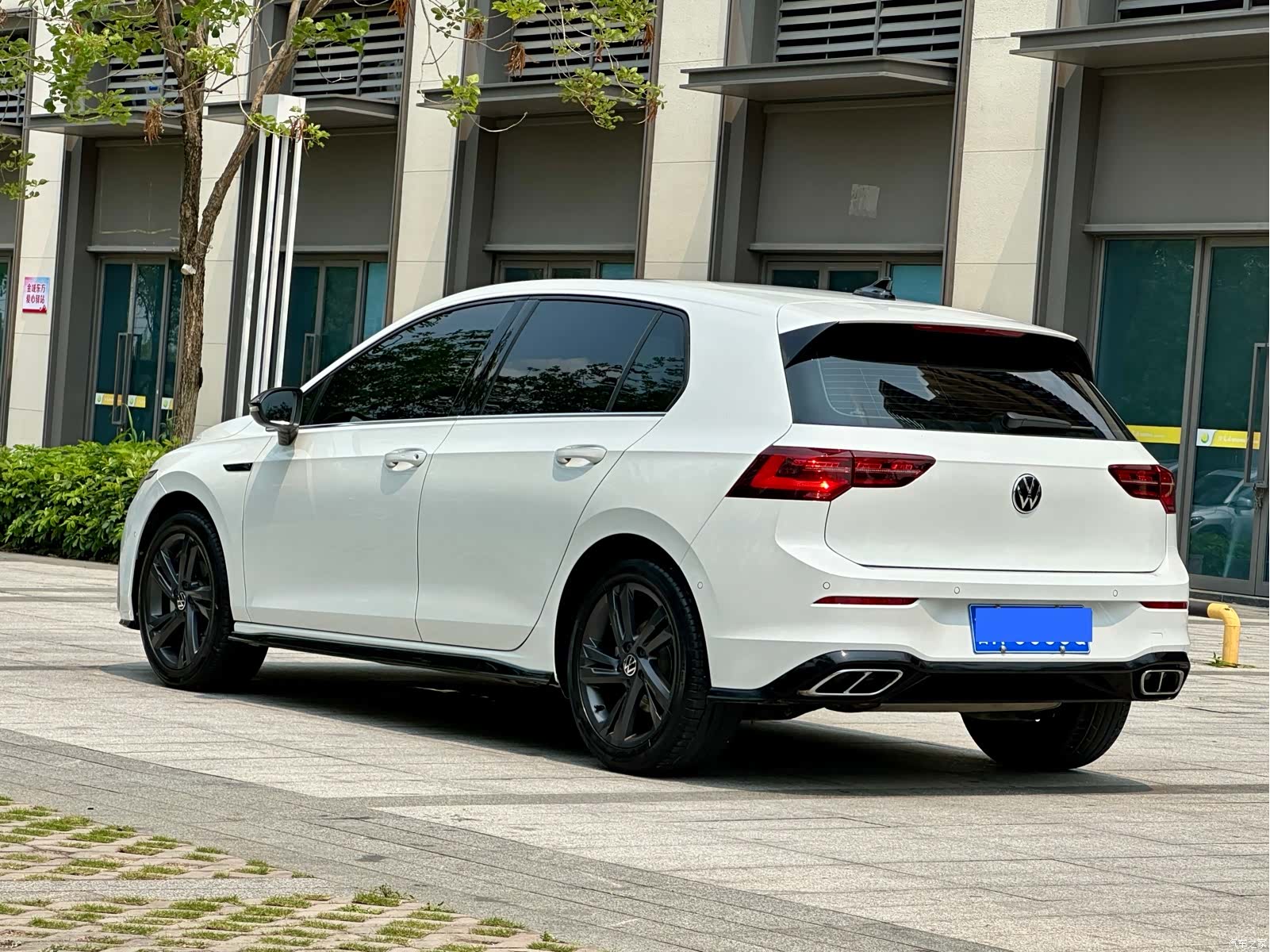 Volkswagen Golf, 2023 4