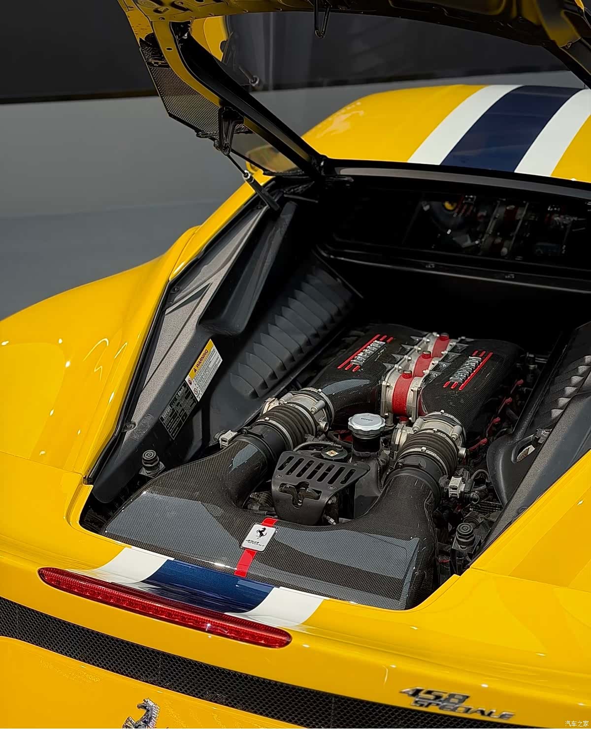 Ferrari 458, 2014 8