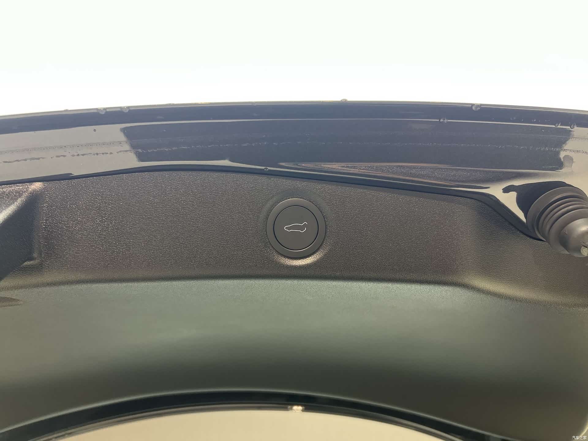 Tesla Model 3, 2026 18
