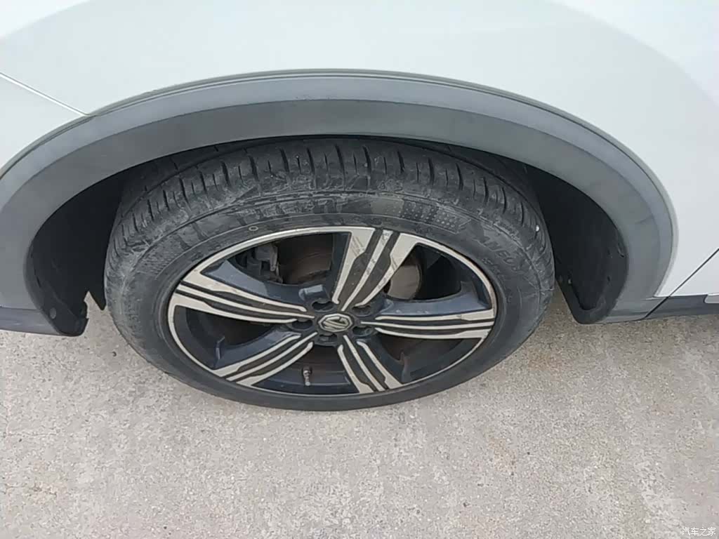 MG ZS, 2020 23