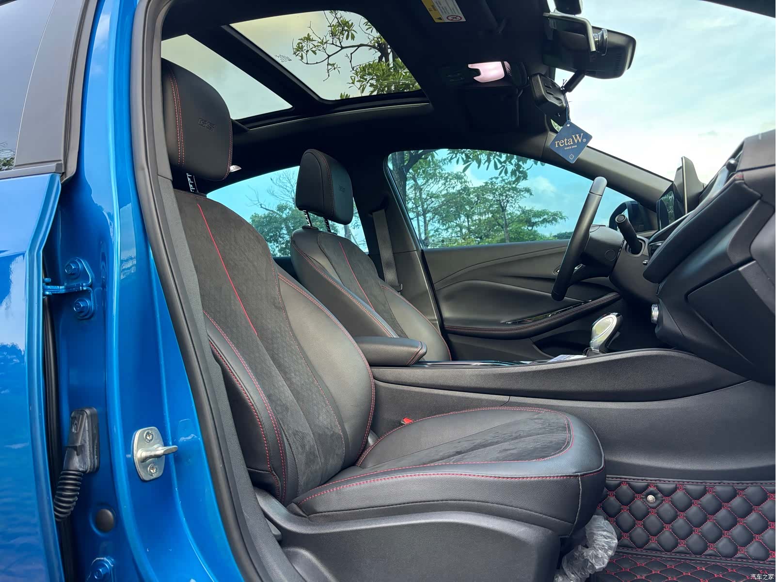 Buick Verano, 2022 16