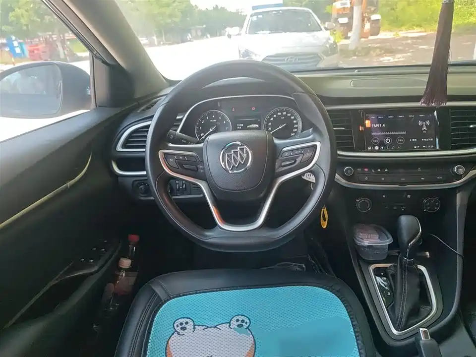 Buick Yinglang