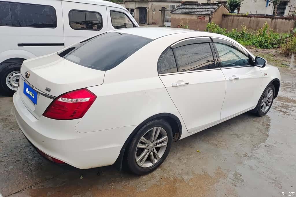 Geely Emgrand, 2018 3