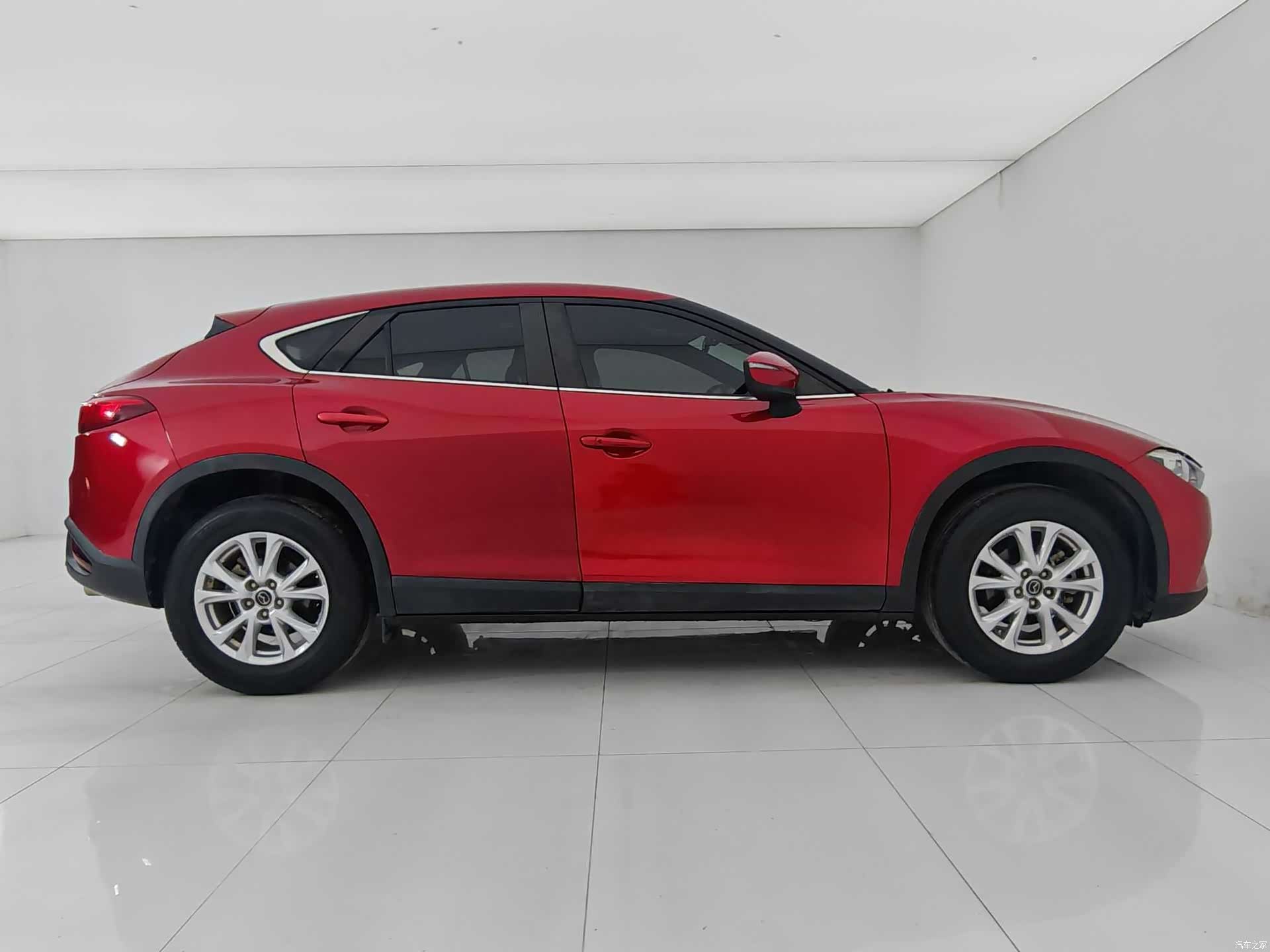 Mazda CX-4, 2019 6