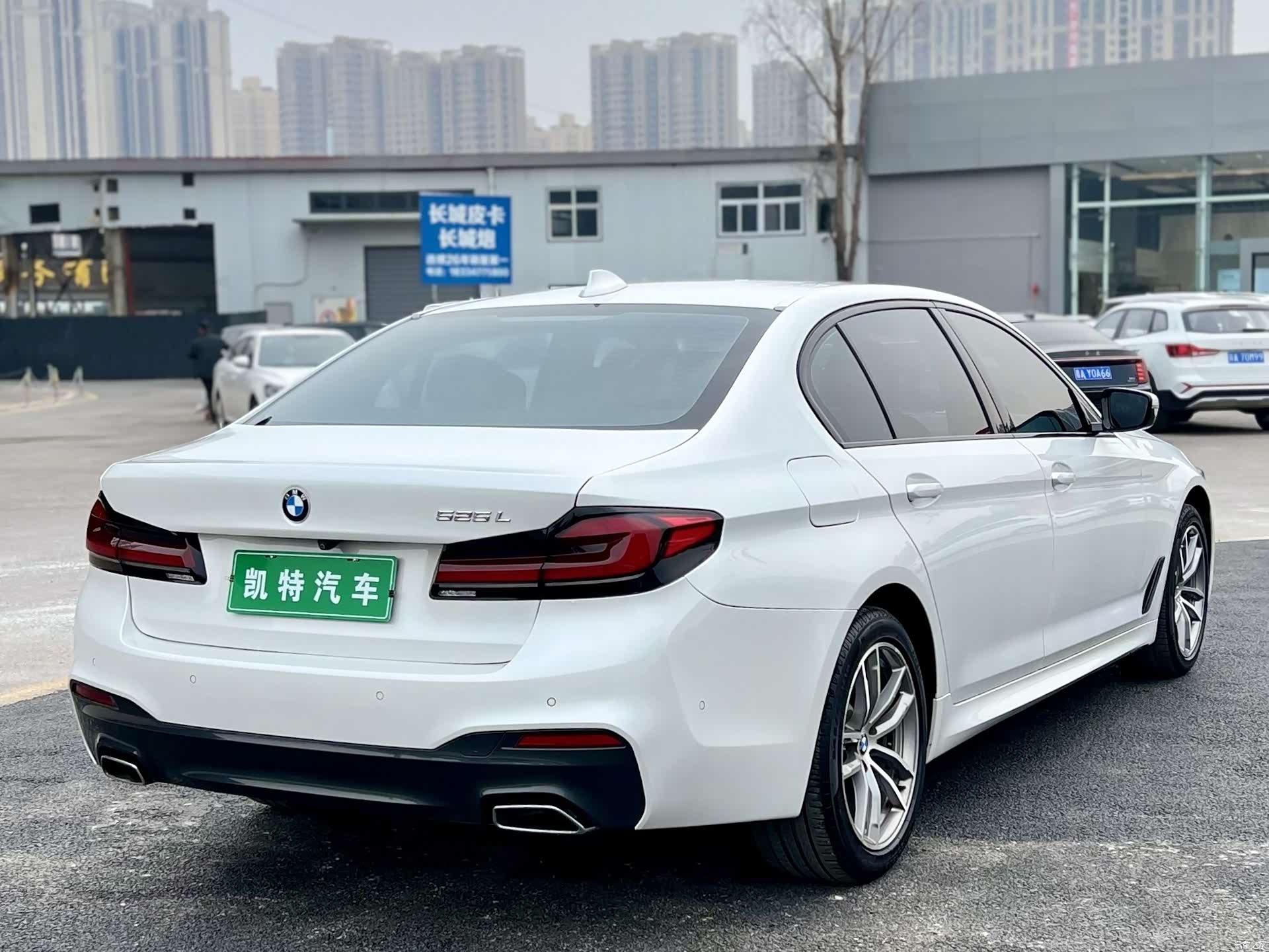 BMW 5 Series, 2019 4