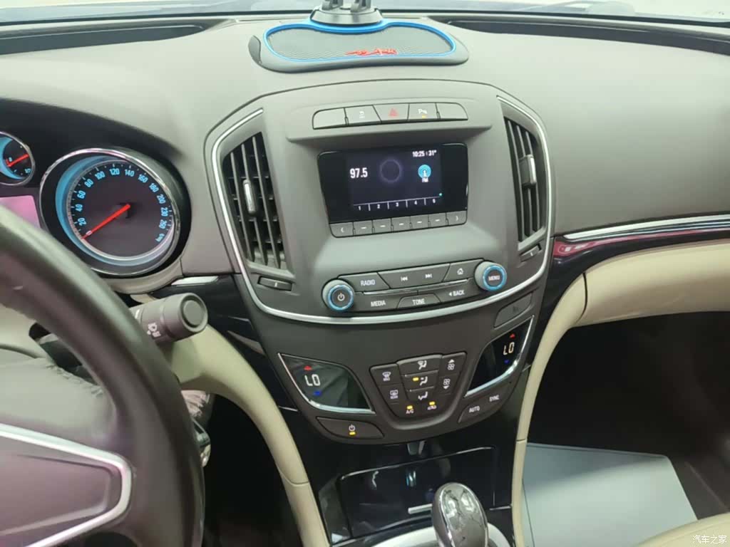 Buick Regal, 2015 9