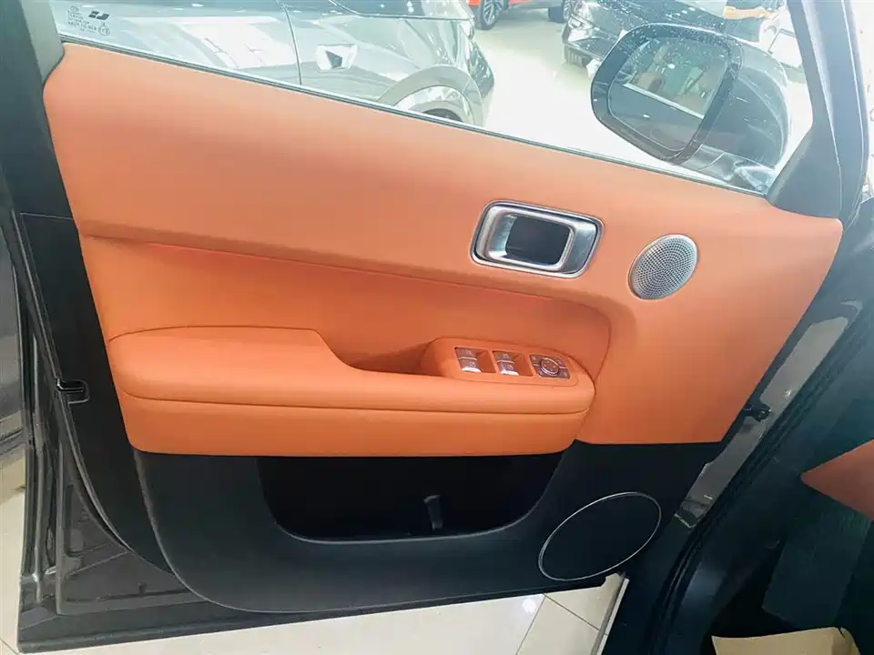 Li Auto Ideal L6