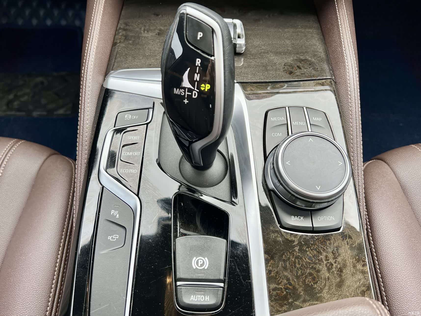 BMW 5 Series, 2019 10
