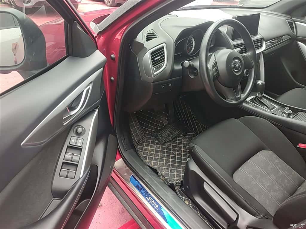 Mazda CX-4, 2017 16