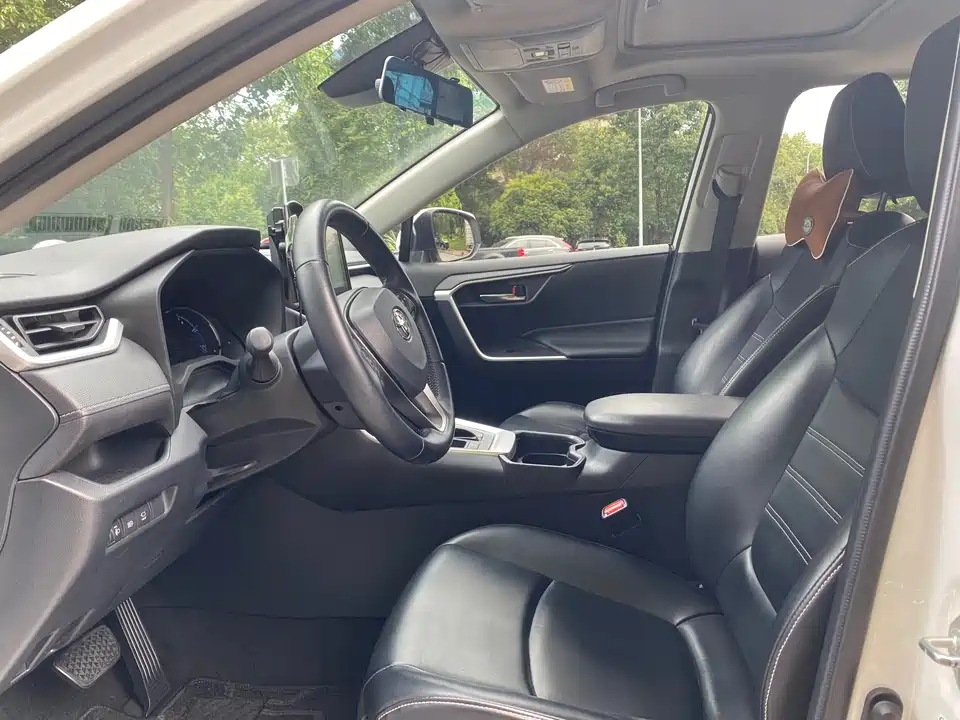 Toyota RAV4 Rongfang
