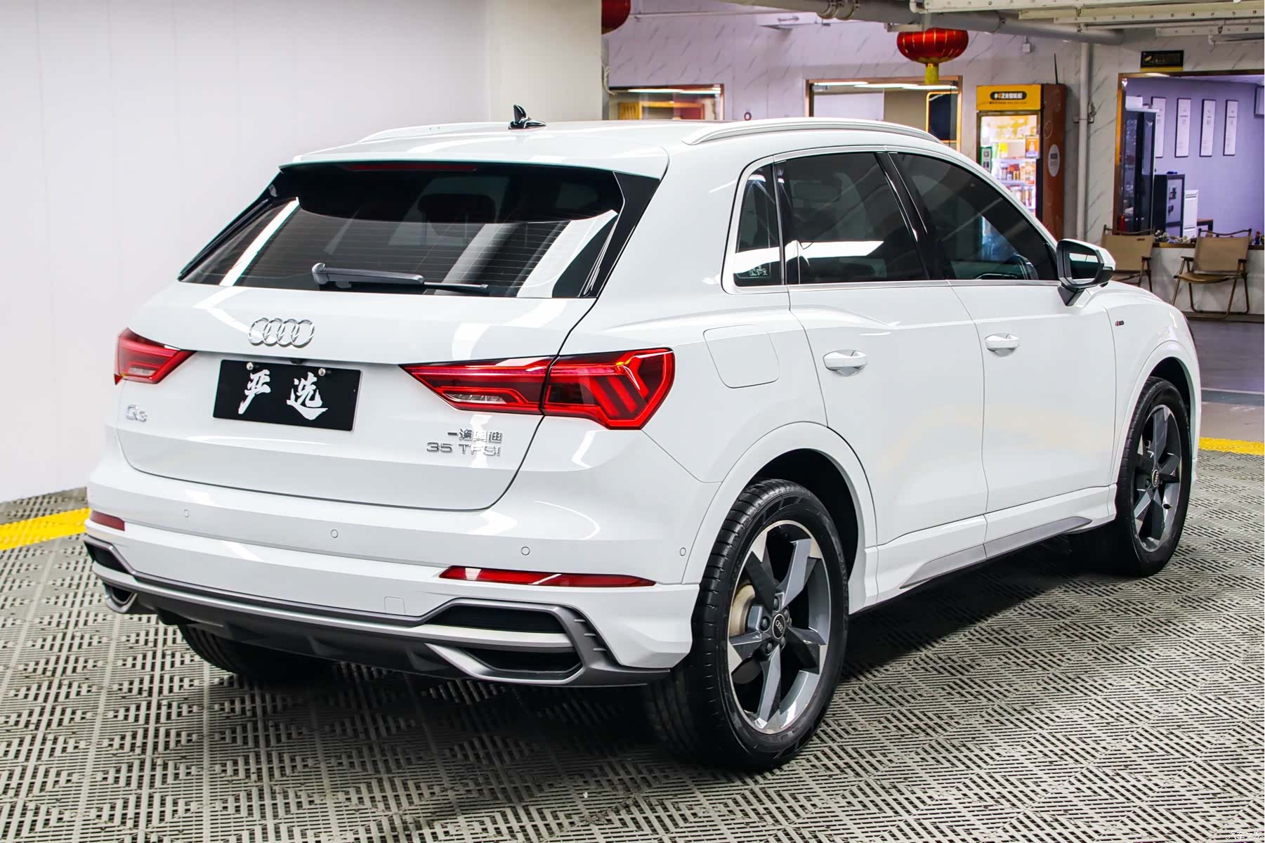 Audi Q3, 2022 23