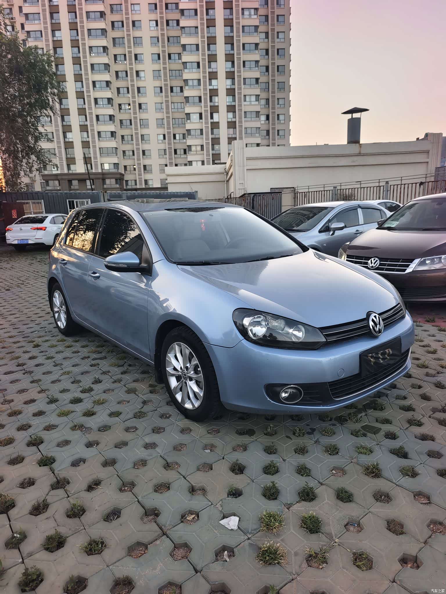 Volkswagen Golf, 2011 3