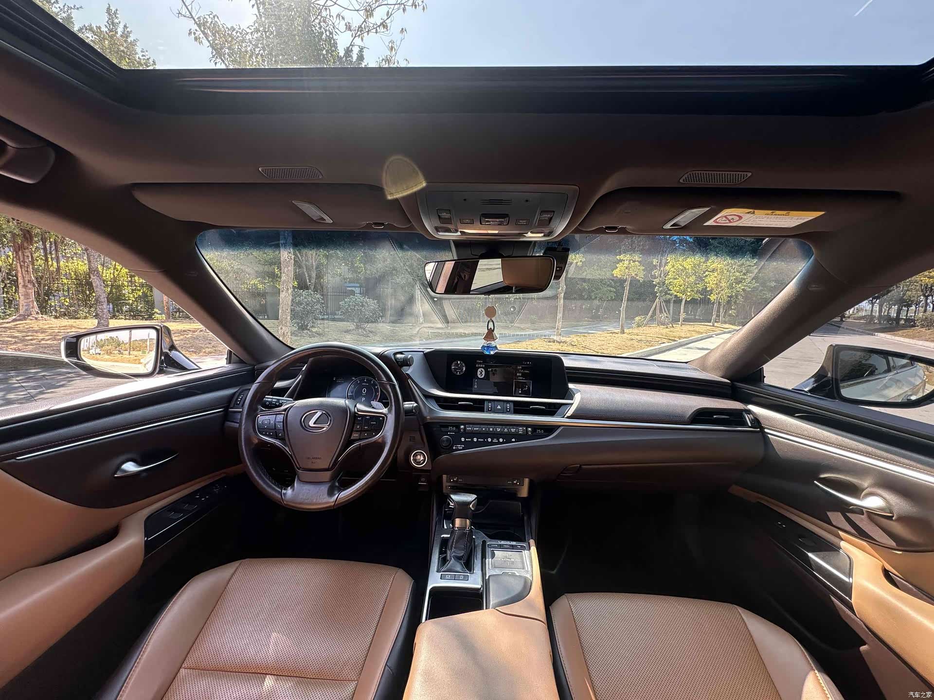 Lexus ES, 2020 6