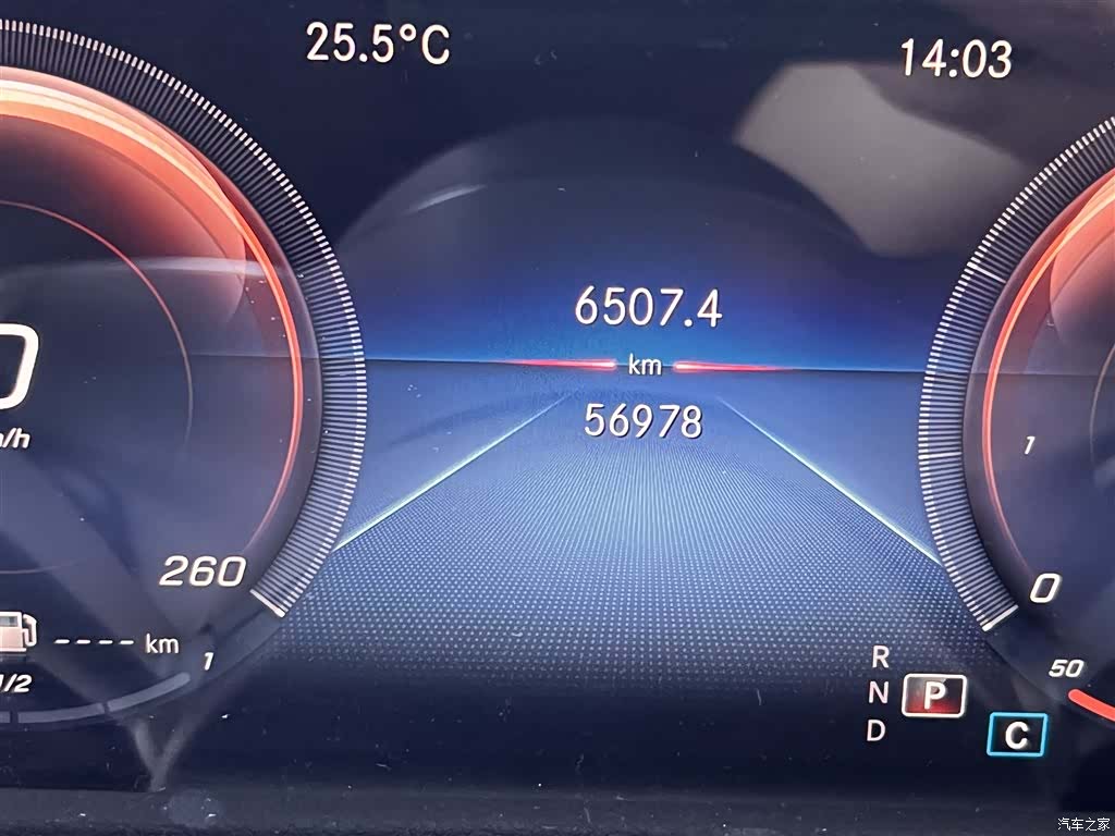 Mercedes-Benz GLB, 2021 22