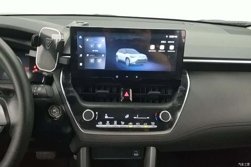 Toyota Frontlander, 2024 13