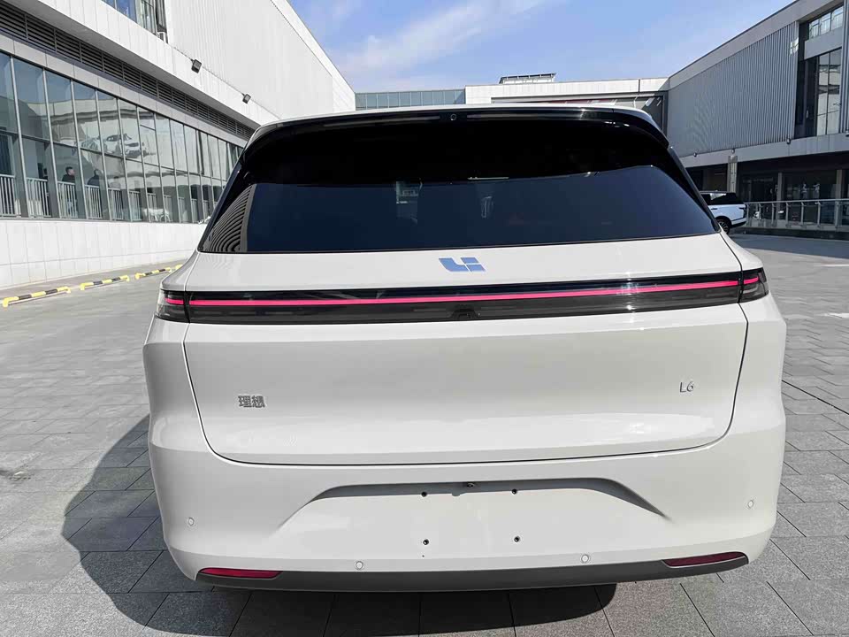 Li Auto Ideal L6