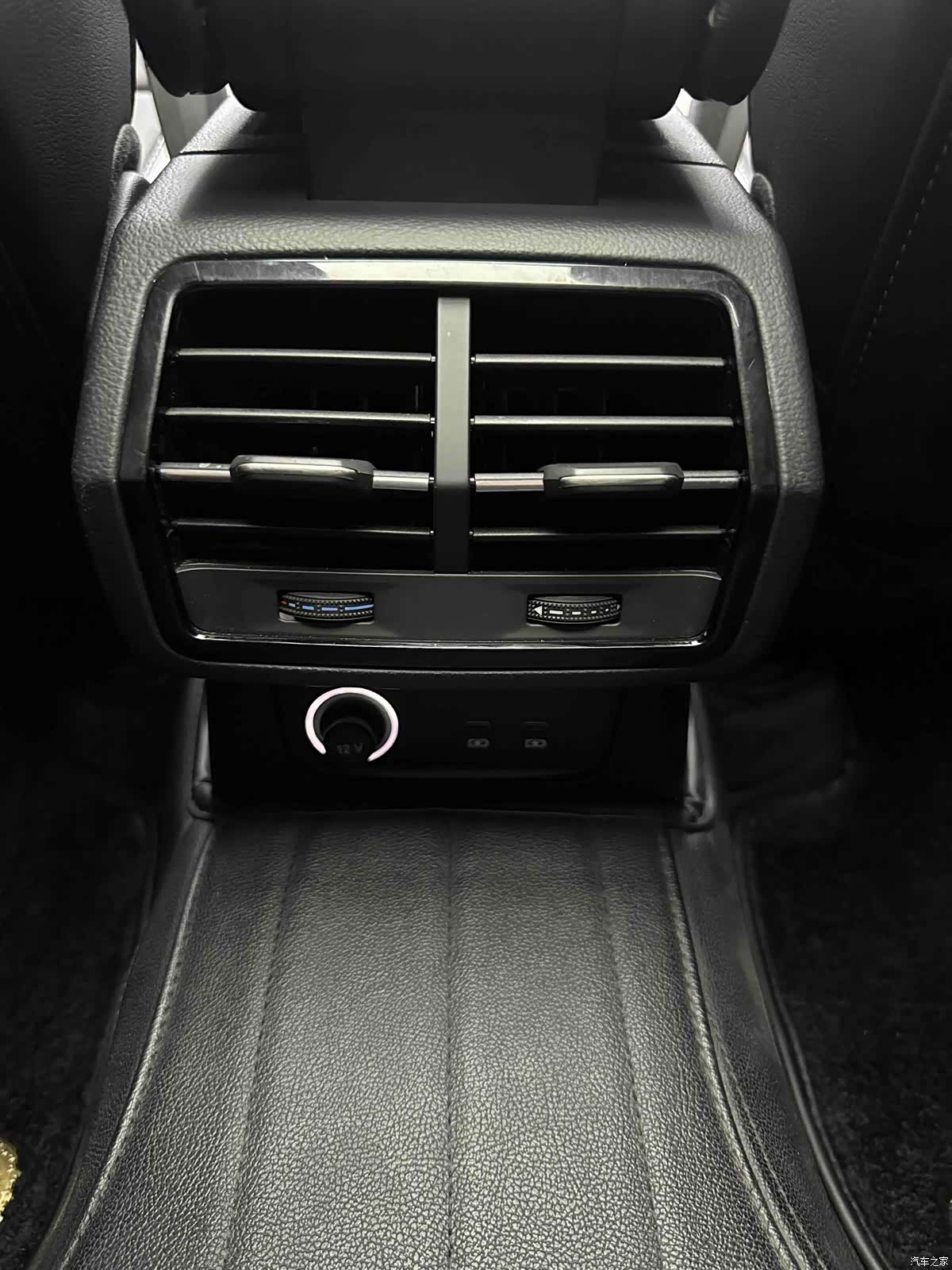 Audi Q3, 2022 17
