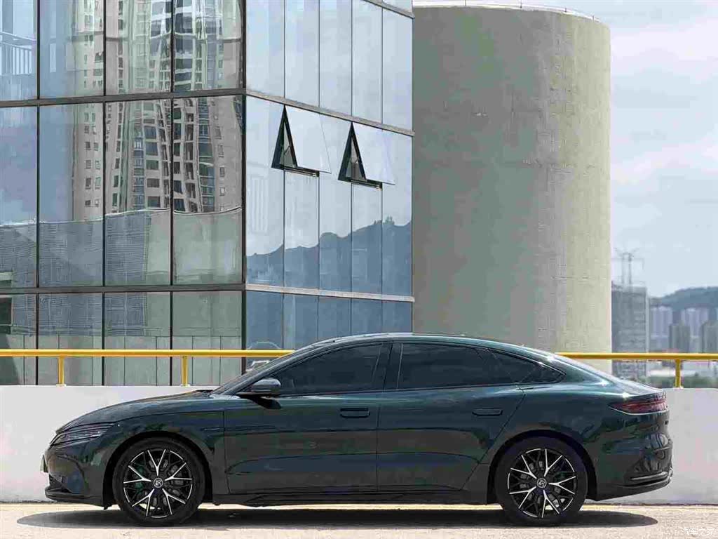 BYD Han, 2023 8