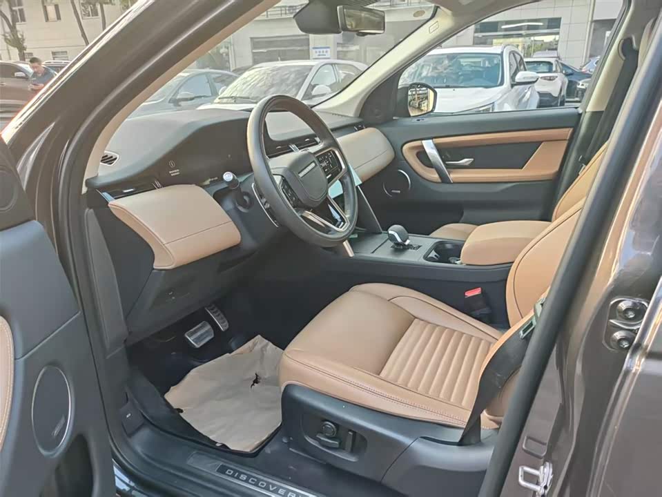 Land Rover Discover sports