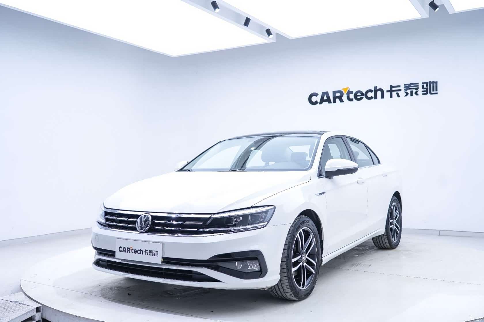 Volkswagen Lamando, 2021 10