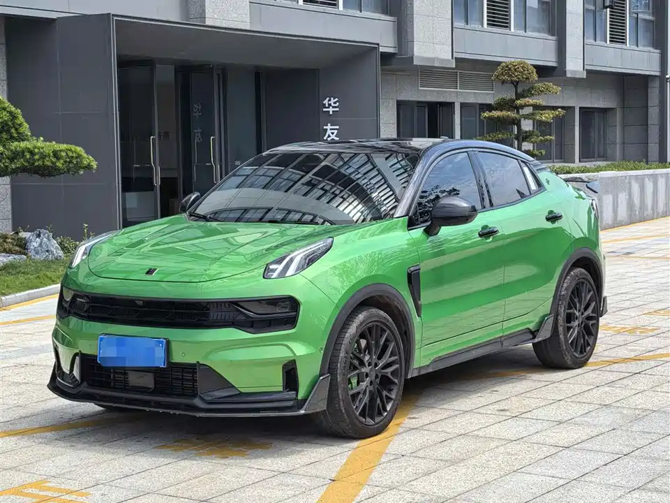 Lynk & Co 05