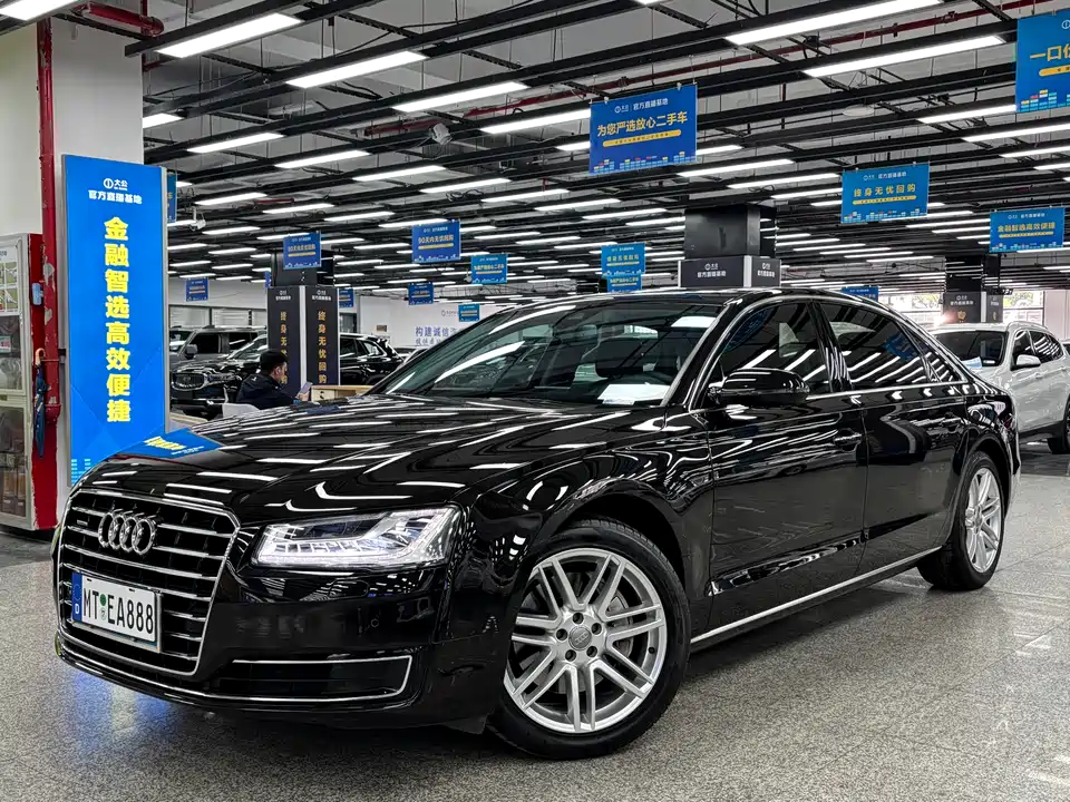 Audi A8