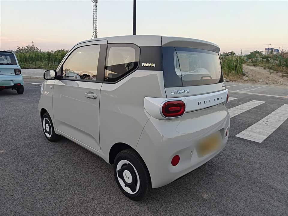 Wuling Hongguang MINIEV Wuling Hongguang MINIEV