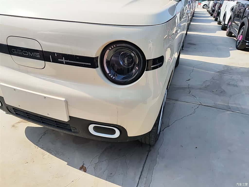 Geely Panda, 2026 24