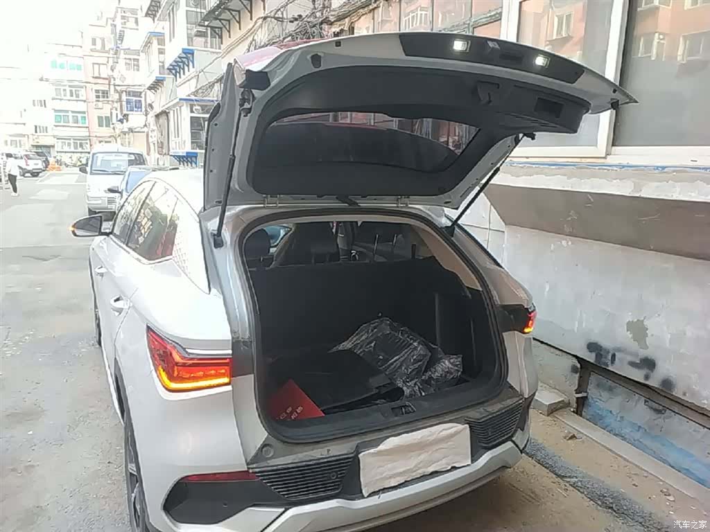 BYD Yuan, 2023 19
