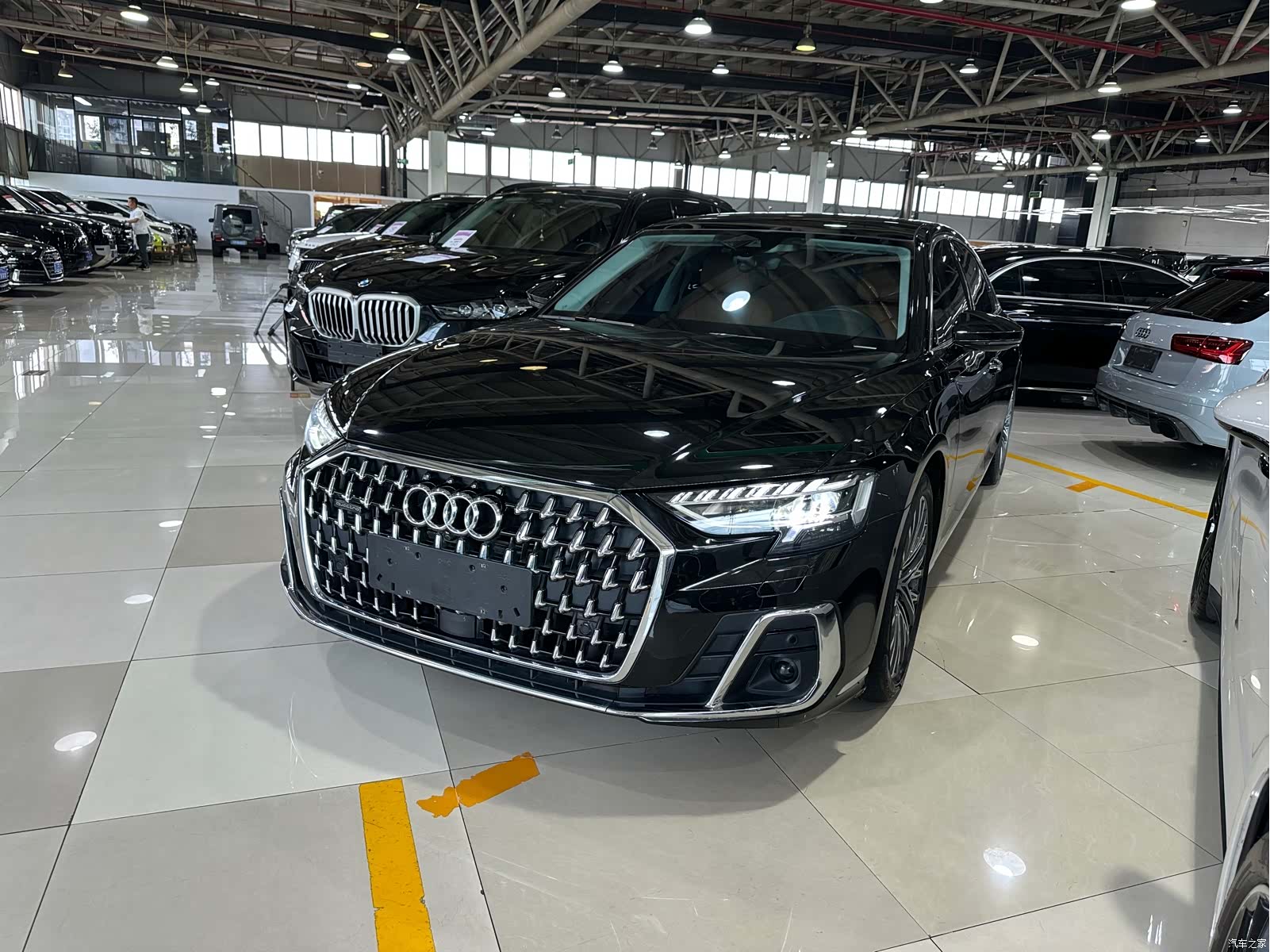 Audi A8L, 2024 2