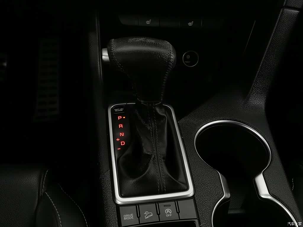 Kia KX5, 2016 13