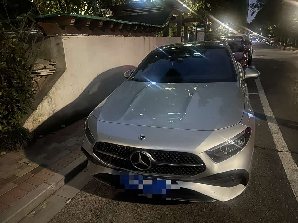 Mercedes-Benz Class A Mercedes-Benz Class A