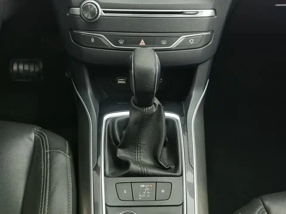 Peugeot 408 Peugeot 408