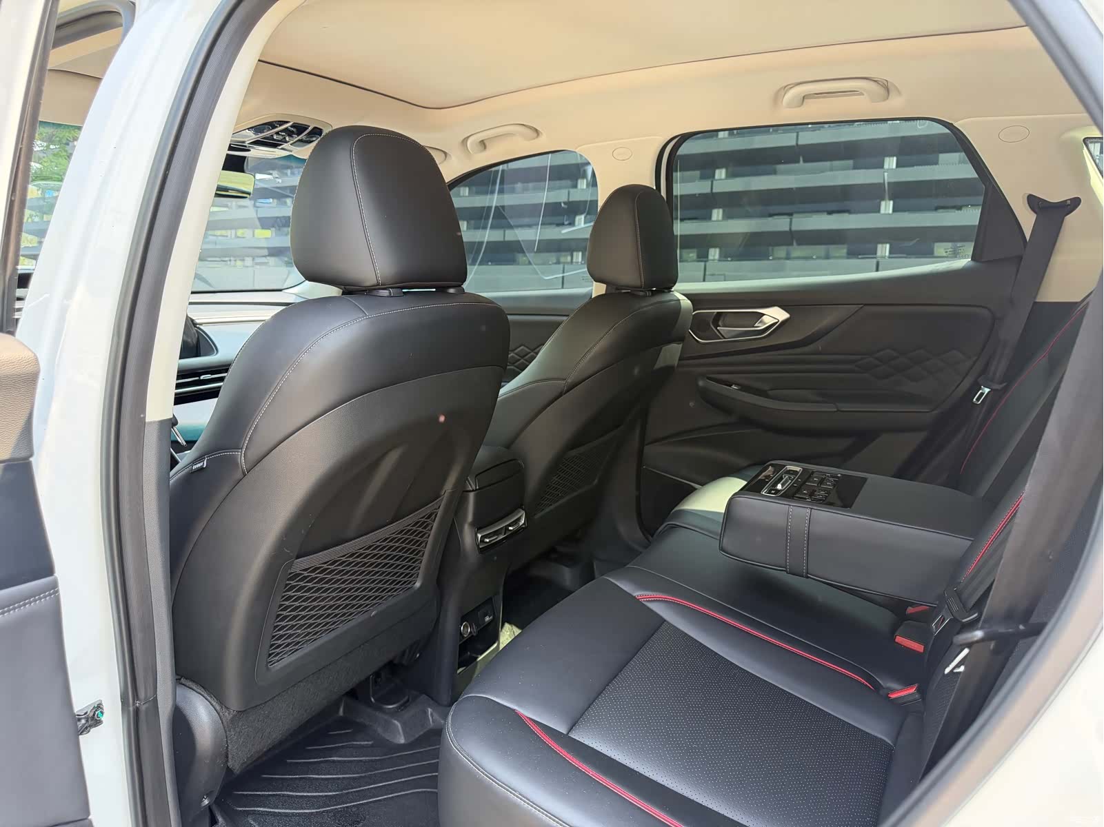 BAIC X7, 2023 10